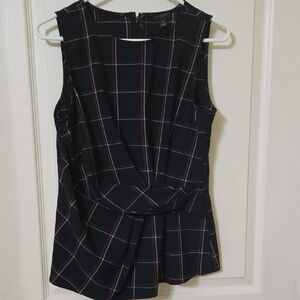 Ann Taylor Navy Plaid Tie-Front Sleeveless Top. 8P